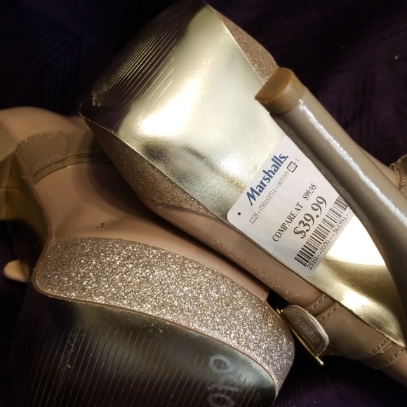 Shoes: NWOT Steve Madden Open Toe Heels with Glittered Platform - Picture 6 of 6